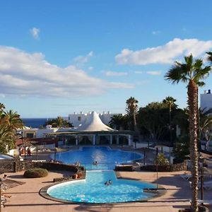 luxury villa playa roca